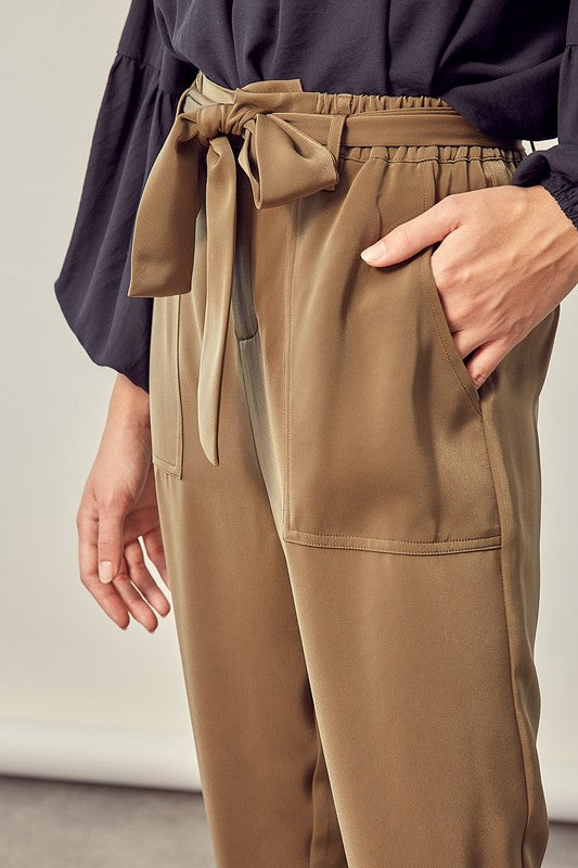 Veronica - Satin Pants with Belt