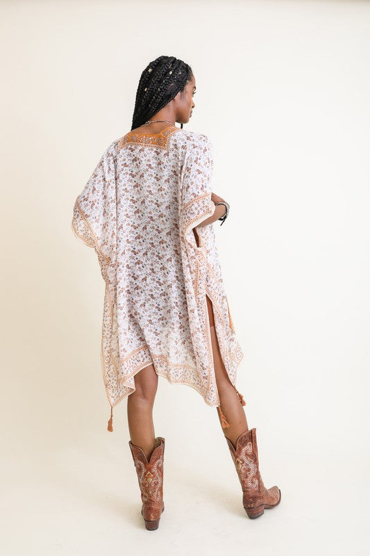 Miranda - Ditsy Floral Paisley Kimono