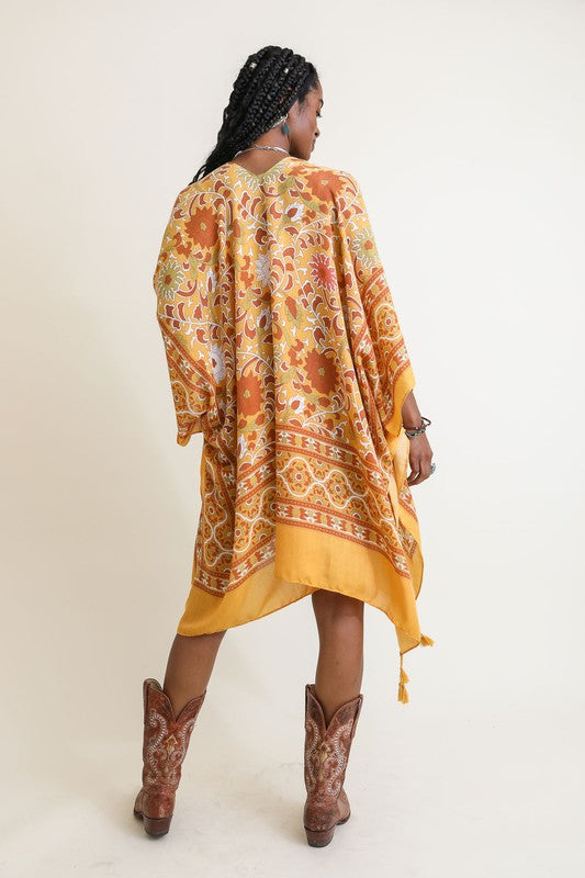 Moriah - Touch of Morroco Tapestry Tassel Kimono