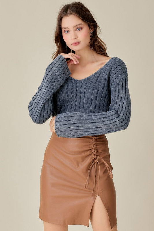 Juliet - V-Neck Washed Crop Sweater