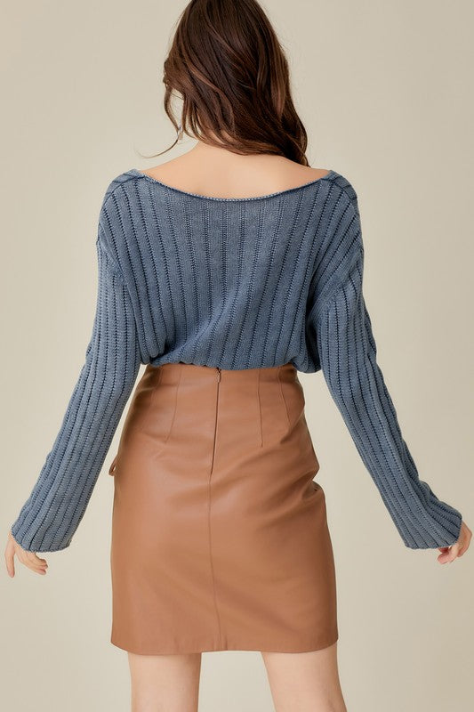 Juliet - V-Neck Washed Crop Sweater